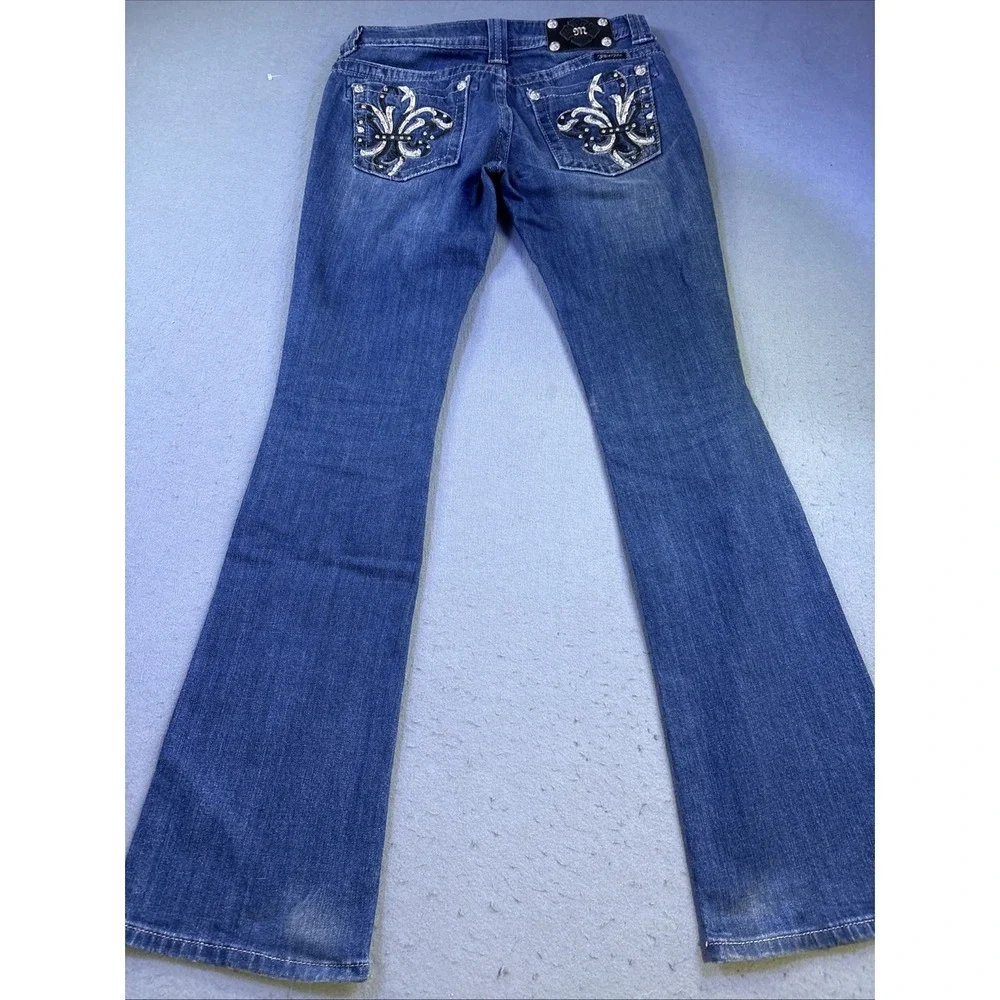 Miss Me BOOT JEANS JP6073B  Women's  28 FLUER DI LIS THICK STITCH Y2K EMBELISH